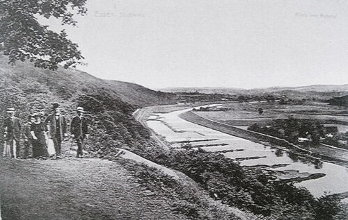 Postkarte aus dem Jahre 1912 mit einer Wandergruppe an der „Schwarzen Lene“ mit Blick ins Ruhrtal