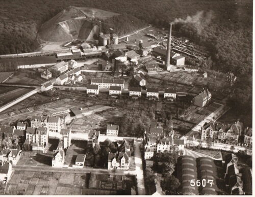 Frühes Luftbild der Zeche Langenbrahm mit Alfredusbad und Straßenbahndepot.